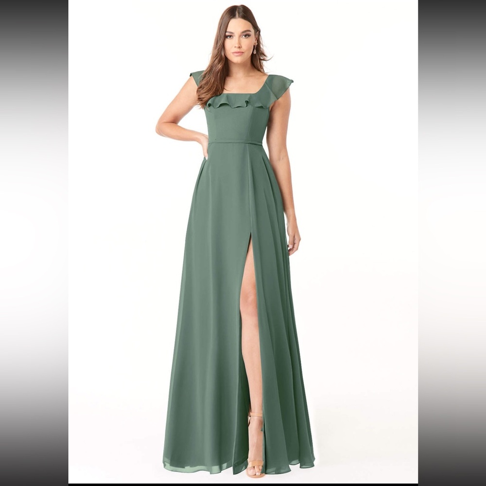 Azazie Jinny in Eucalyptus, Size 10